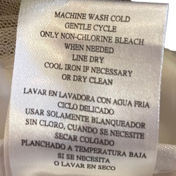 Jona Michelle Girl’s Sleeveless Dress Size 12 Yellow with Embroidered Flowers - Picture 8 of 12